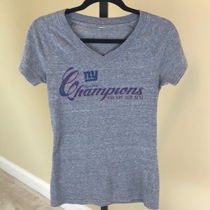 NFL Super Bowl Champions Women’s T-Shirt. Size L